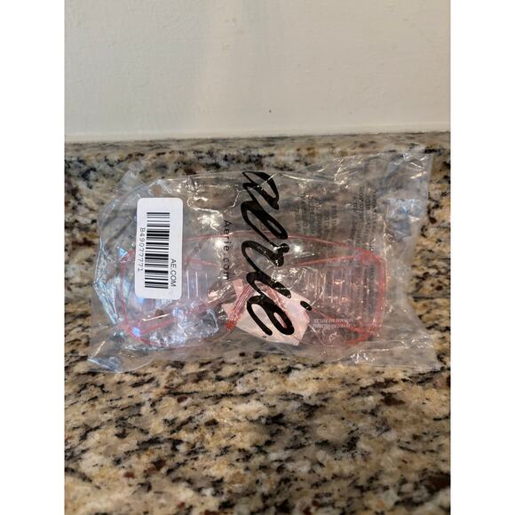 New Aerie Rose Pink Glasses Sunglasses 100% UVA UVB Protection - Picture 3 of 6